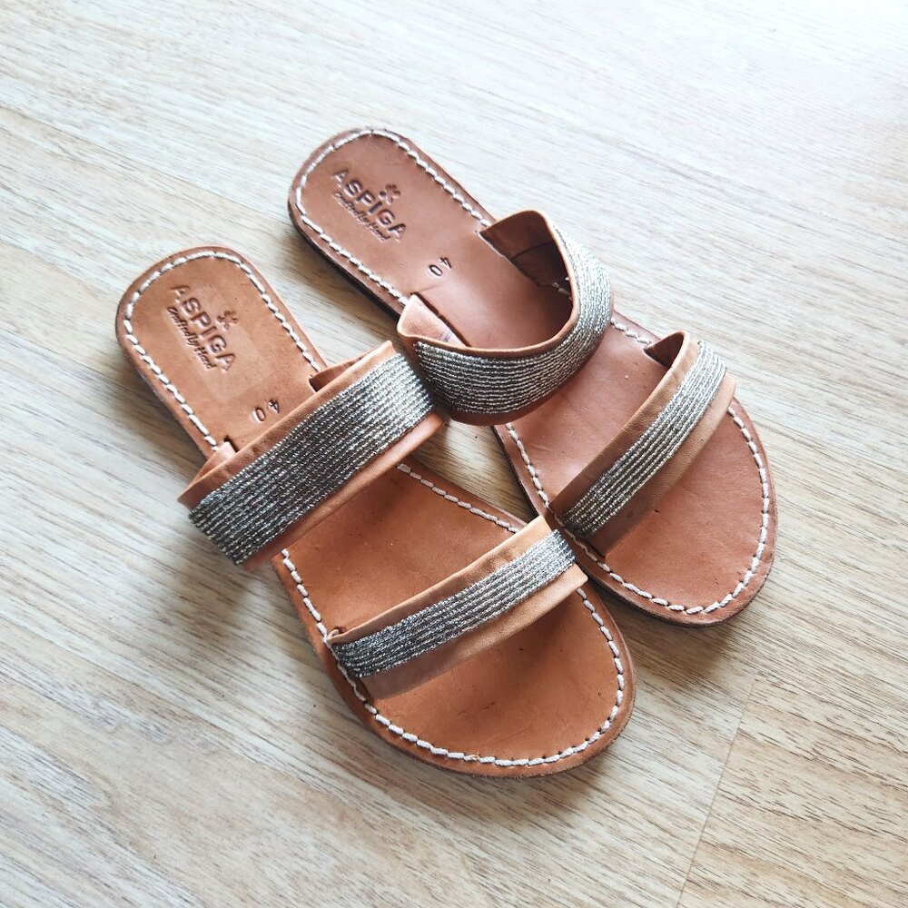 Aspiga Crafted by Hand Leather Beaded Slid-On Sandals Open-Toe Strap Brown